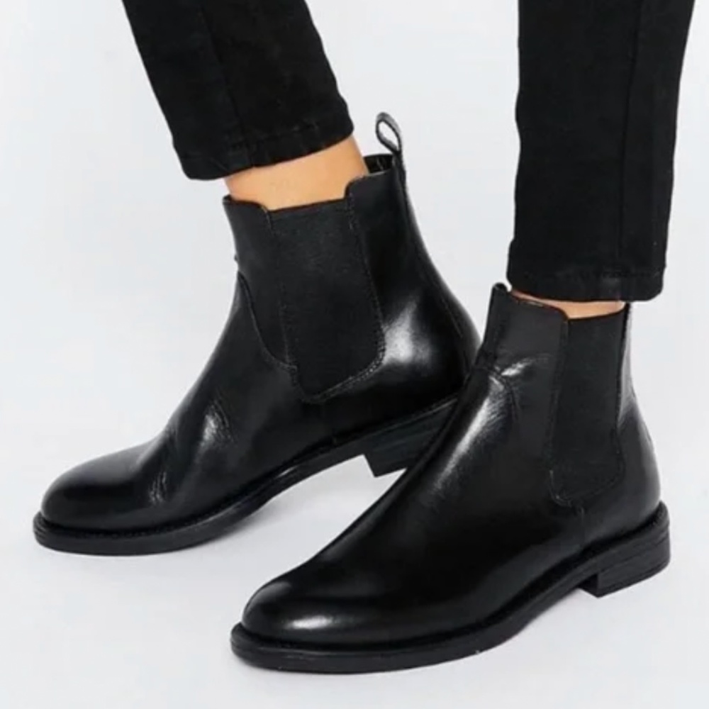Vagabond Shoemakers Amina Chelsea Leather Boots Size EU41/US 9.5